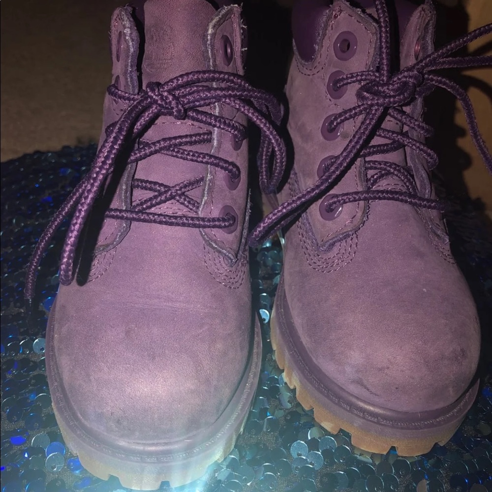 Purple size 6c timberlands